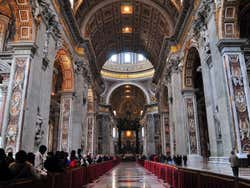 Basilique Saint-Pierre, intérieur