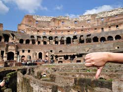 Photographie de l'intérieur du Colisée de Rome