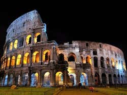 Colisée de Rome, nuit