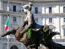 Place de la République, Fontaine des Naïades